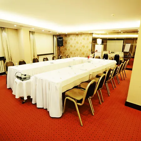 Park Hotel 3*