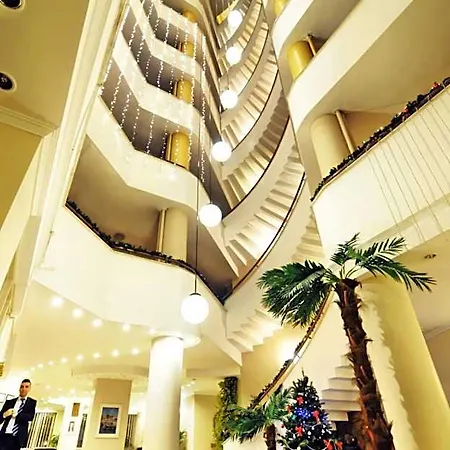 Park Hotel 3*