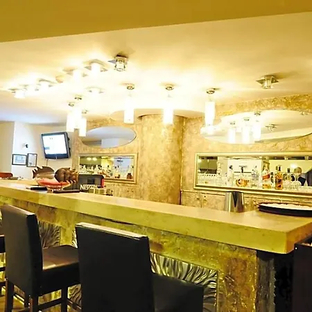 Park Hotel 3*